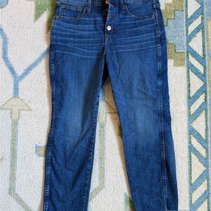 Jcrew Classic straight/skinny Women's Jeans in Dark Blue, PETITE LENGTH